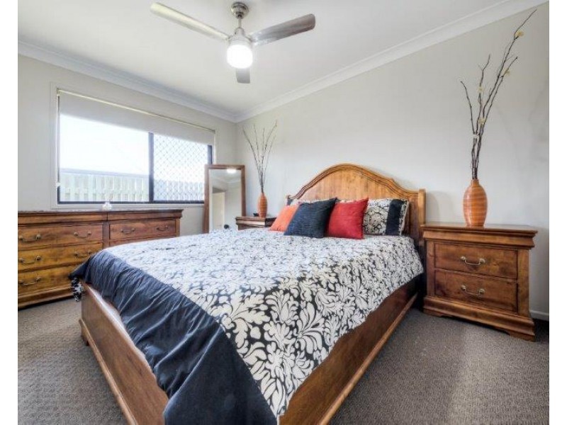 18 Timbers Beach Road, Zilzie QLD 4710