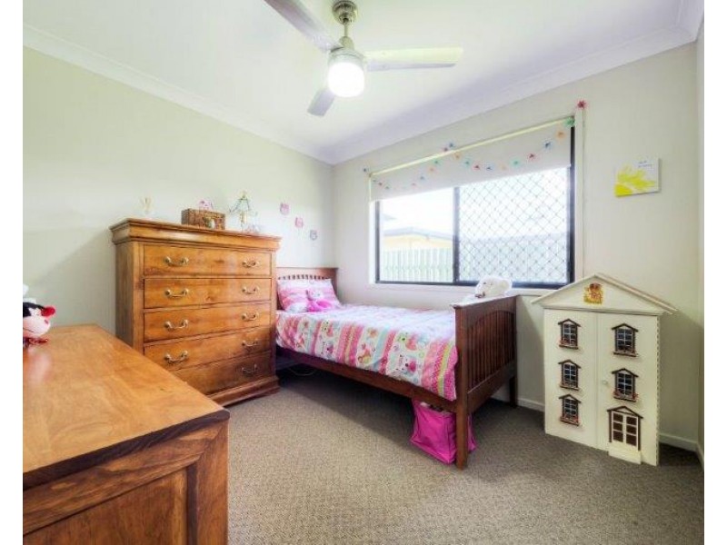 18 Timbers Beach Road, Zilzie QLD 4710