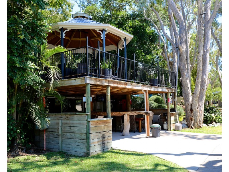 67/946 Scenic Highway, Kinka Beach QLD 4703