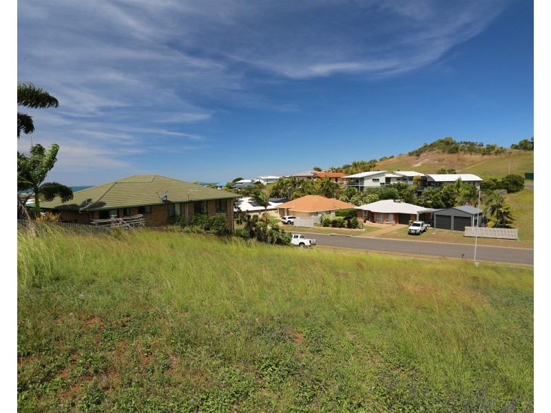 13 Haven Road, Emu Park QLD 4710