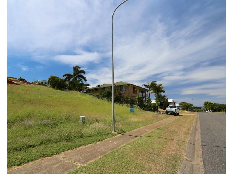 13 Haven Road, Emu Park QLD 4710