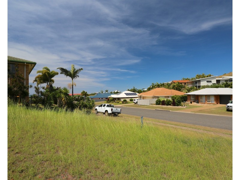 13 Haven Road, Emu Park QLD 4710