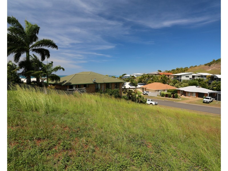 13 Haven Road, Emu Park QLD 4710