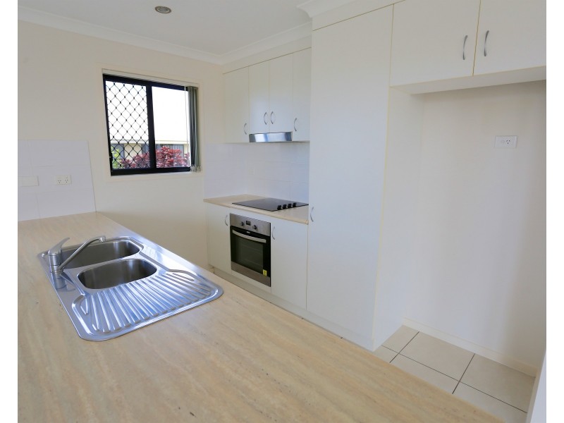 24 Falcon Crest, Zilzie QLD 4710
