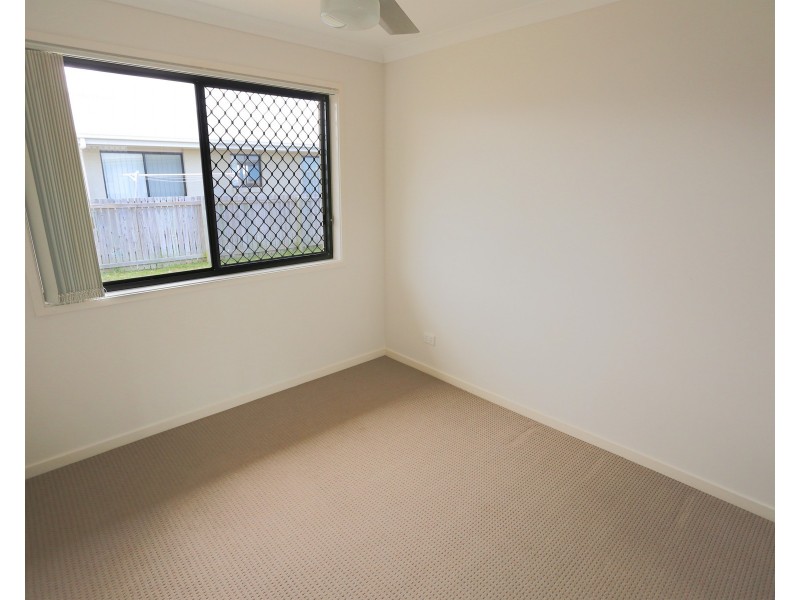 24 Falcon Crest, Zilzie QLD 4710