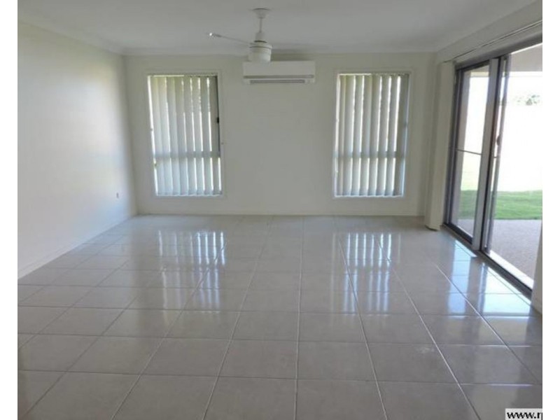 11 Waterpark Drive, Mulambin QLD 4703