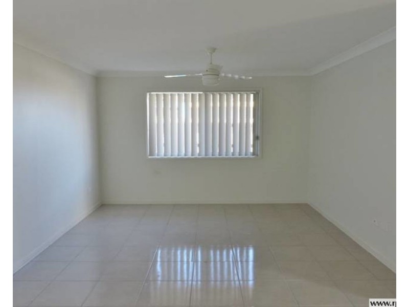 11 Waterpark Drive, Mulambin QLD 4703