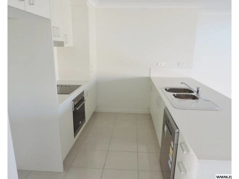 11 Waterpark Drive, Mulambin QLD 4703