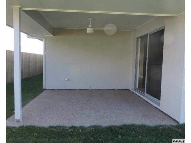 11 Waterpark Drive, Mulambin QLD 4703