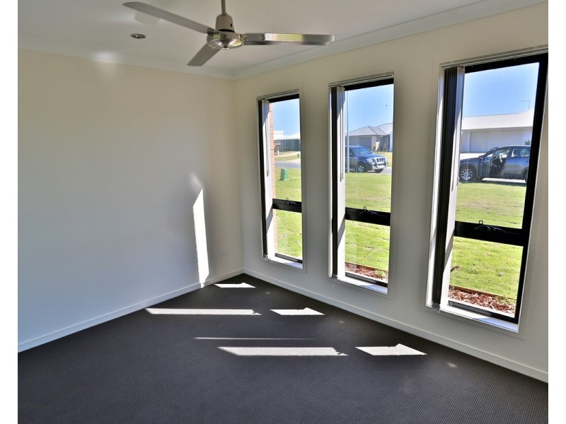 23 Timbers Beach Road, Zilzie QLD 4710
