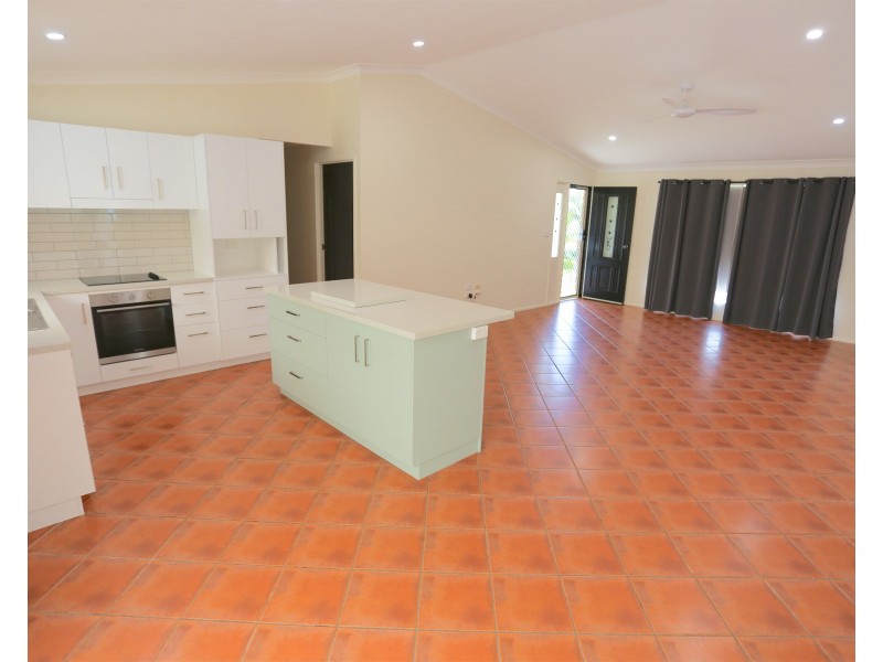 7 Larnach Street, Zilzie QLD 4710