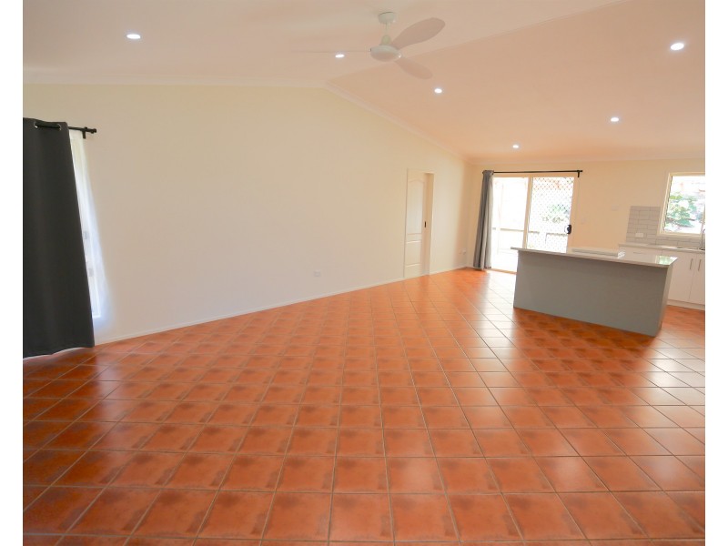 7 Larnach Street, Zilzie QLD 4710