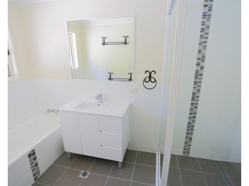 7 Larnach Street, Zilzie QLD 4710