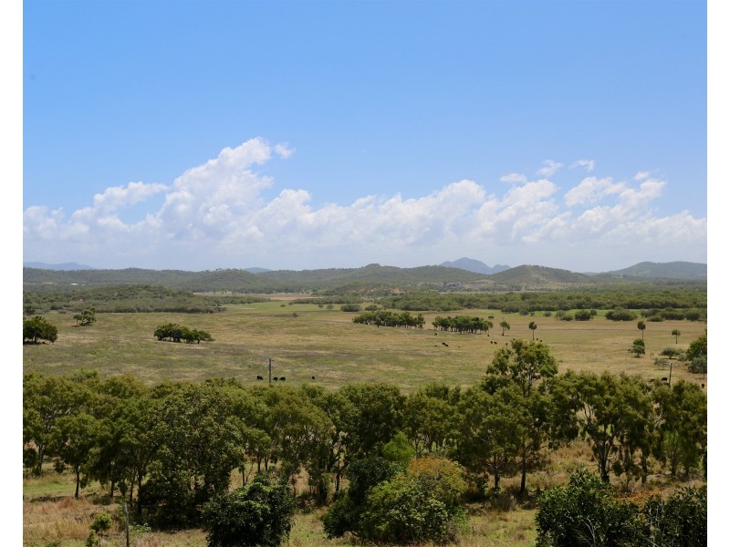 12 Paradise Way, Emu Park QLD 4710