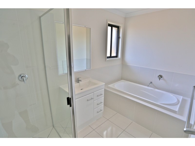 25 New Forest Road, Zilzie QLD 4710