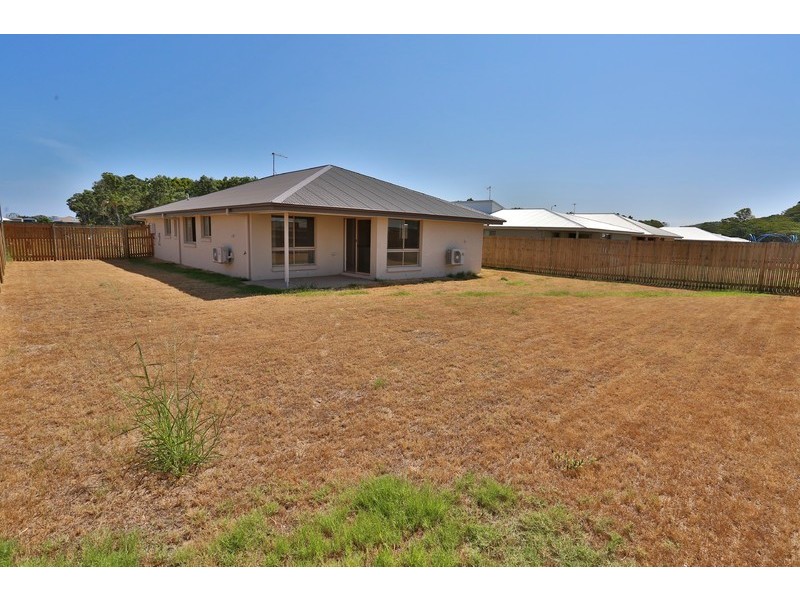 21 Beachside Circuit, Mulambin QLD 4703