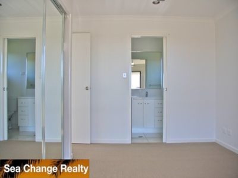 16 Timbers Beach Road, Zilzie QLD 4710