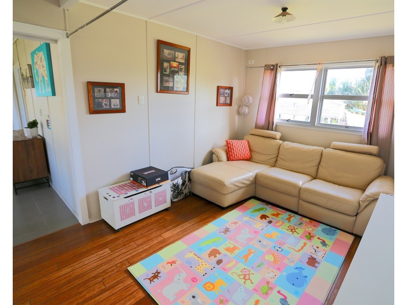 6 Esplanade, Zilzie QLD 4710