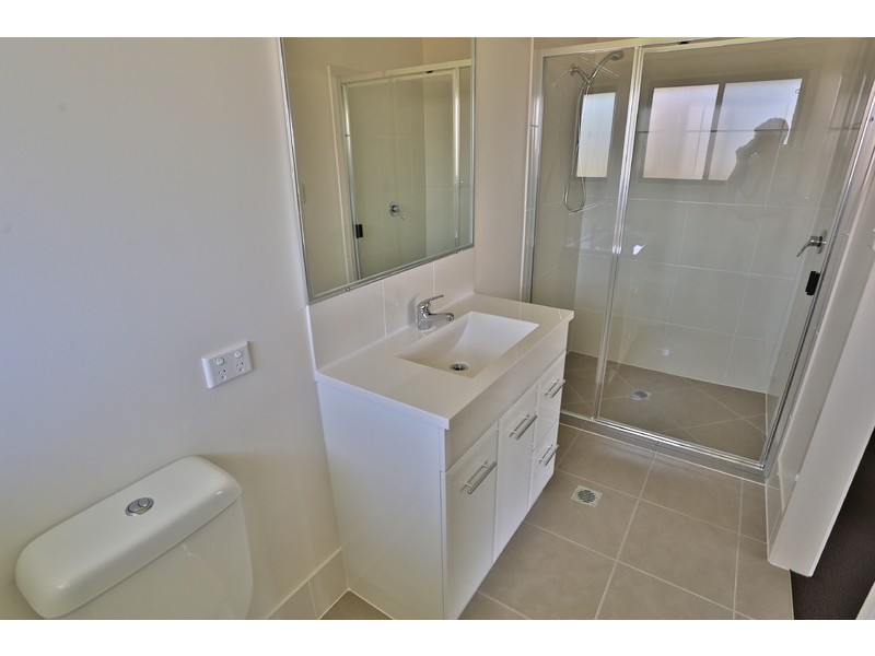 44 Falcon Crest, Zilzie QLD 4710