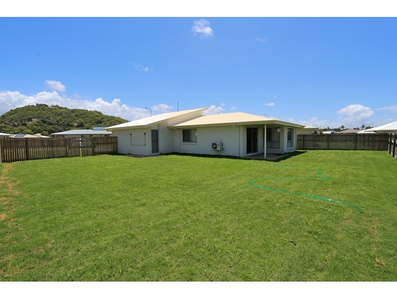 5 Barramundi Street, Mulambin QLD 4703