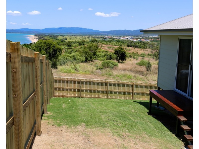2 Ocean View Drive, Zilzie QLD 4710