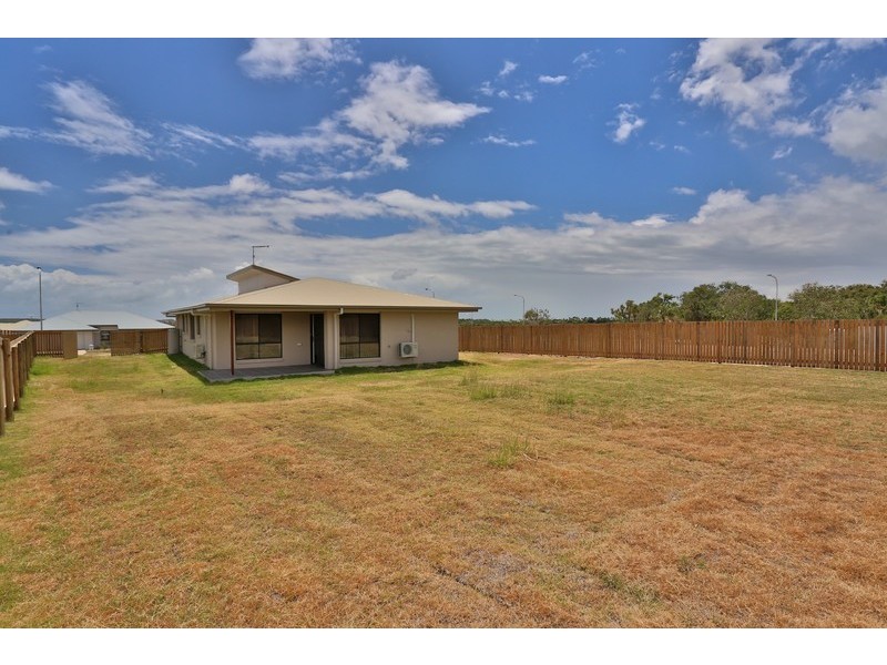 50 Eagle Heights, Zilzie QLD 4710