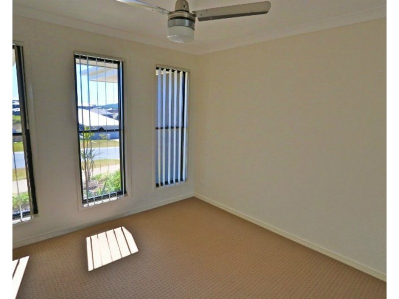 19 Falcon Crest, Zilzie QLD 4710