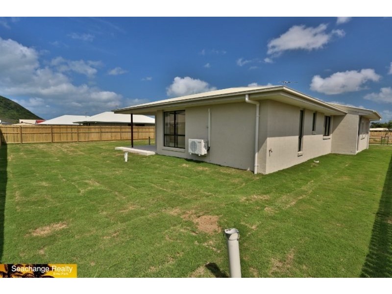 12 Beachside Circuit, Mulambin QLD 4703