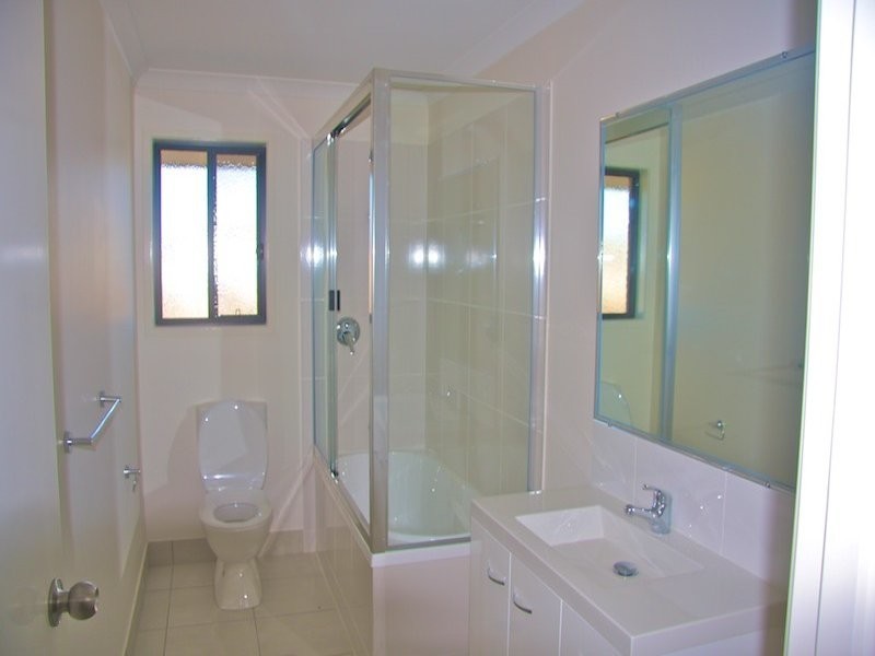 4 The Link, Zilzie QLD 4710