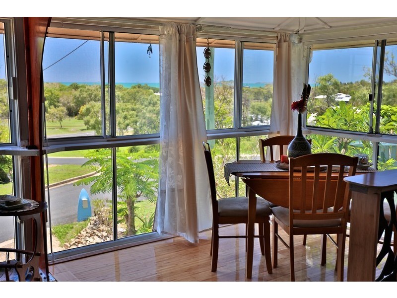 2 LARGE Street, Emu Park QLD 4710