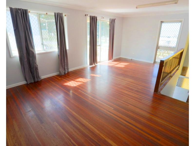 4 Keppel Street, Emu Park QLD 4710