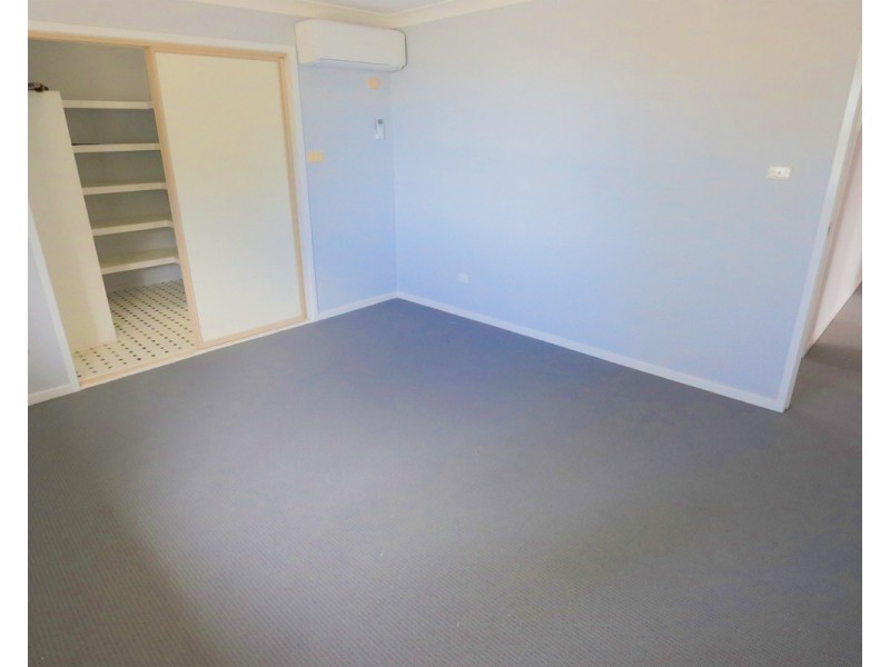 4 Keppel Street, Emu Park QLD 4710