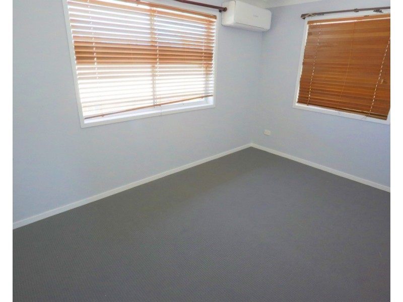 4 Keppel Street, Emu Park QLD 4710