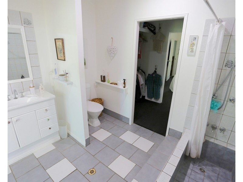 336 Cawarral Road, Cawarral QLD 4702