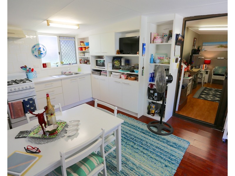80/760 Scenic Highway, Kinka Beach QLD 4703