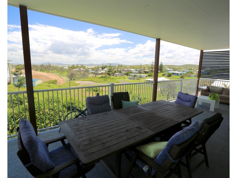 92 Larnach Street, Zilzie QLD 4710