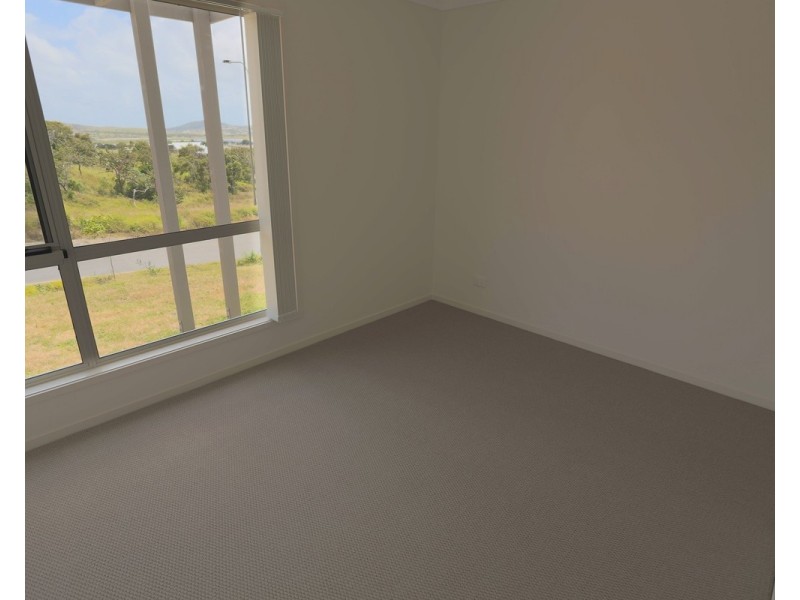 61 Cocoanut Point Drive, Zilzie QLD 4710
