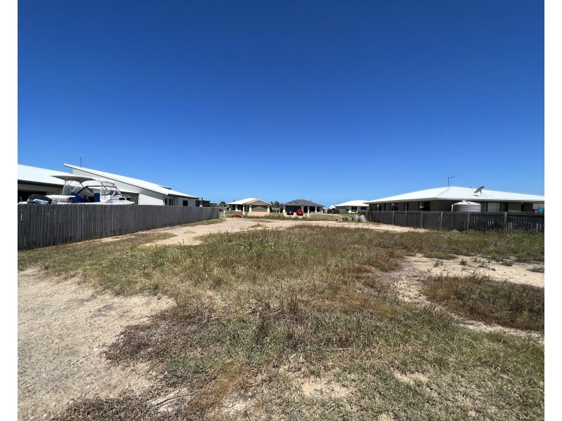 88 Amalfi Drive, Zilzie QLD 4710