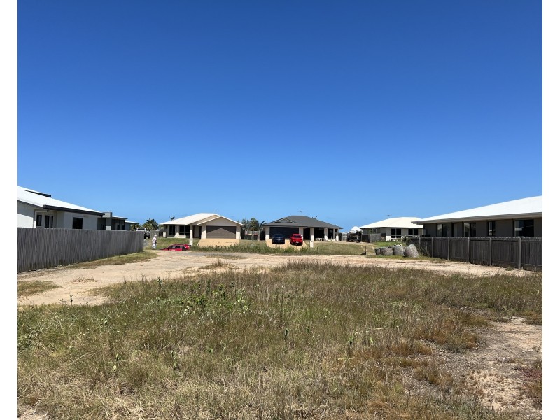 88 Amalfi Drive, Zilzie QLD 4710