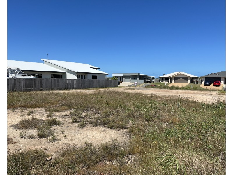 88 Amalfi Drive, Zilzie QLD 4710