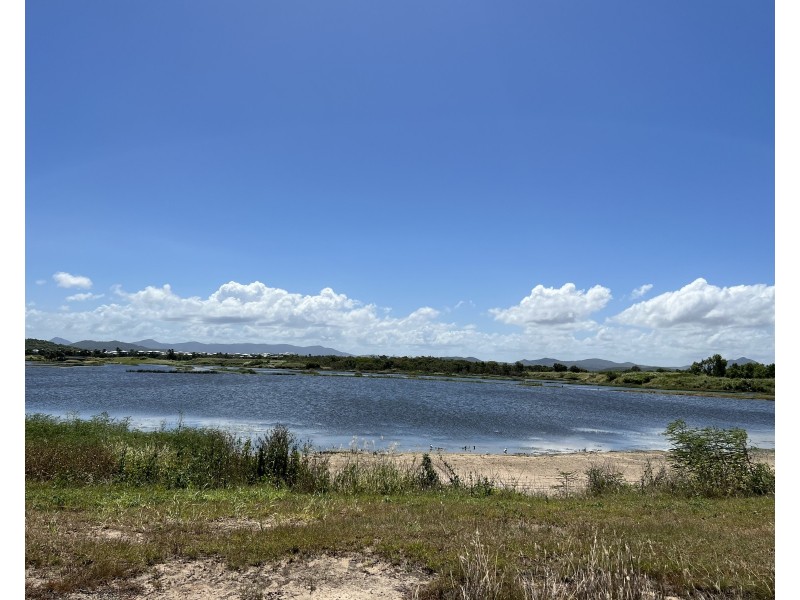 88 Amalfi Drive, Zilzie QLD 4710