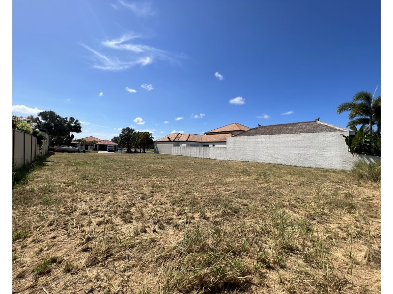 75 Monaco Drive, Zilzie QLD 4710