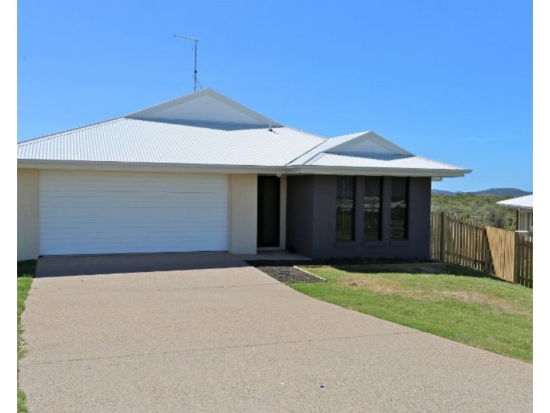 34 Falcon Crest, Zilzie QLD 4710