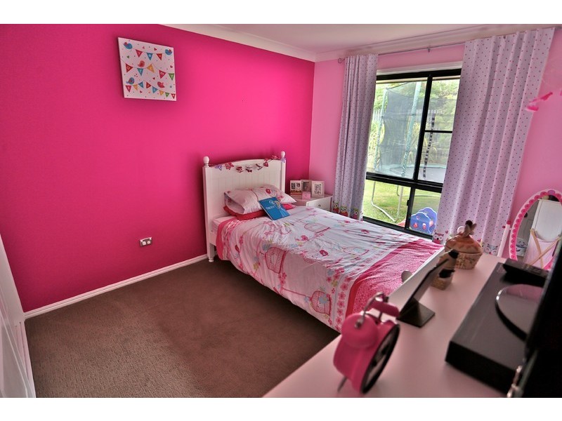 6 Triton Close, Zilzie QLD 4710