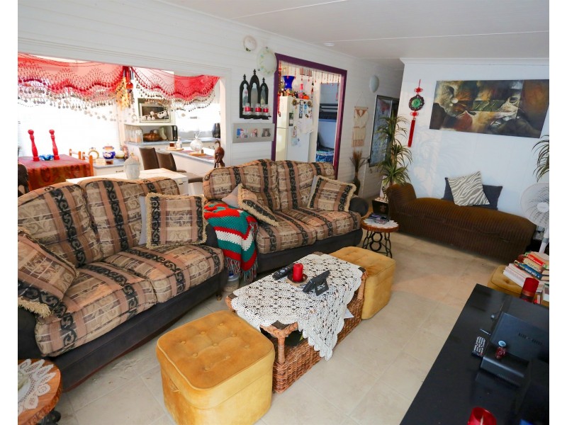 402/760 Scenic Highway, Kinka Beach QLD 4703