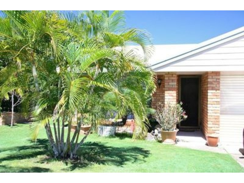 76 Hill street, Emu Park QLD 4710