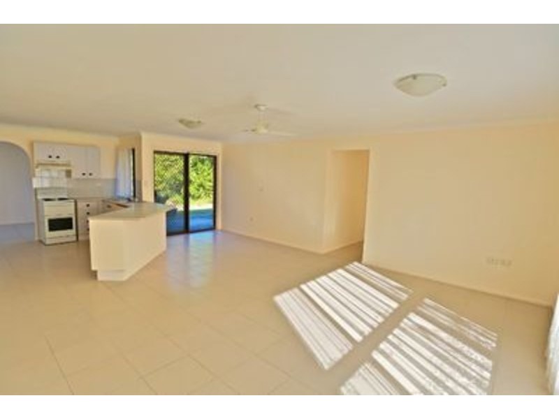 76 Hill street, Emu Park QLD 4710