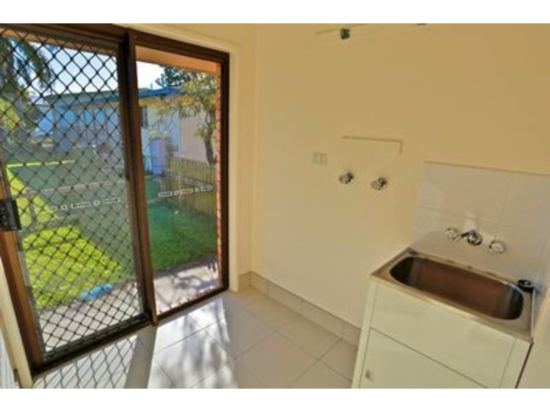 76 Hill street, Emu Park QLD 4710