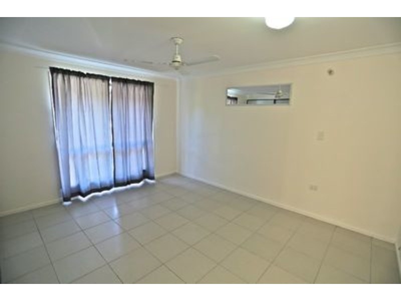 76 Hill street, Emu Park QLD 4710