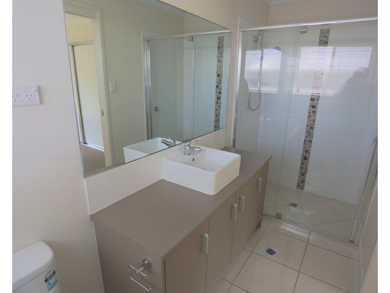 5 Outrigger Drive, Mulambin QLD 4703